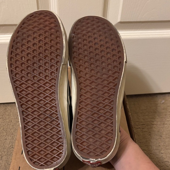 Vans Black and White Slip-On Shoes - Picture 2 of 2